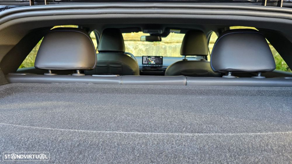 MG MG4 64 kWh Luxury - 57