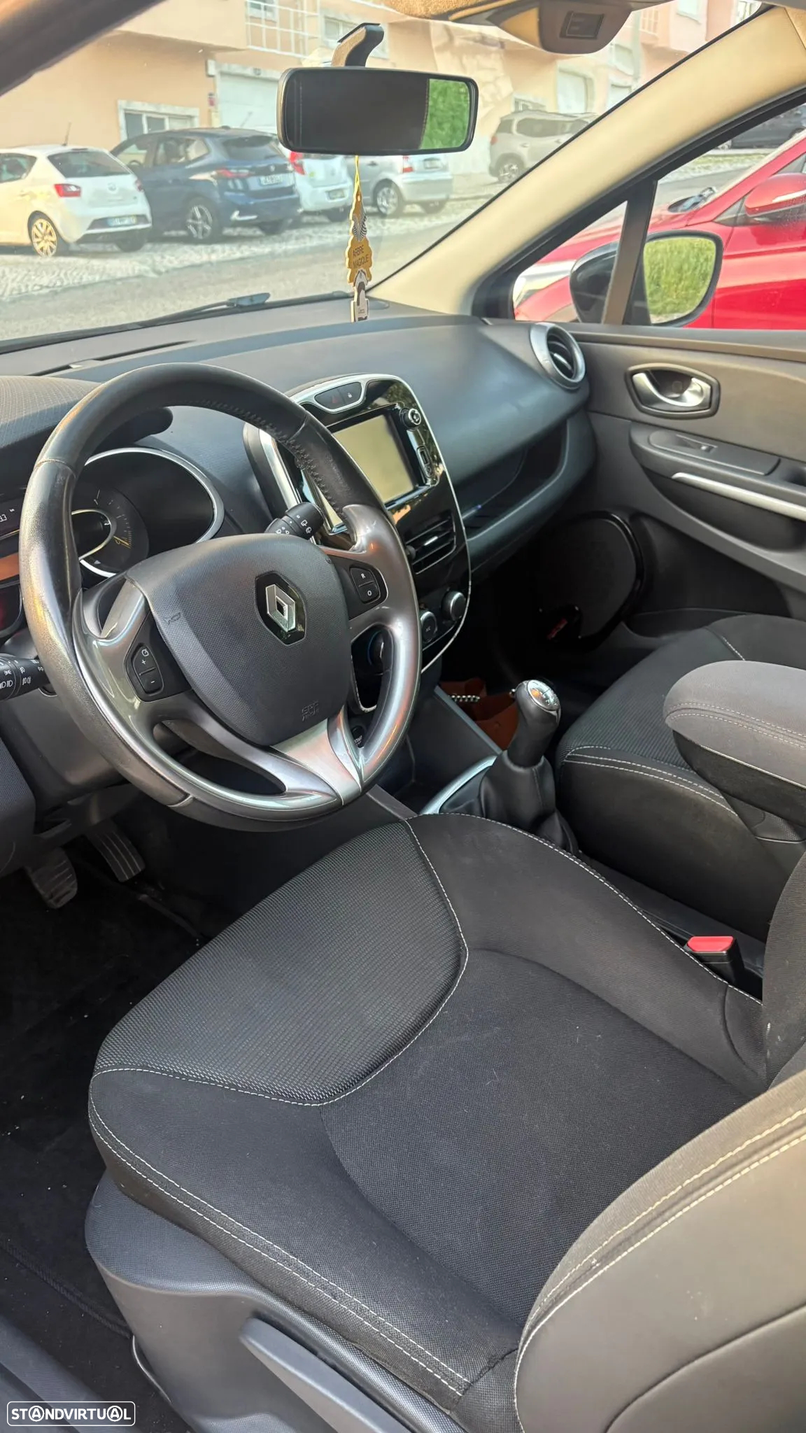 Renault Clio Sport Tourer 1.5 dCi - 5