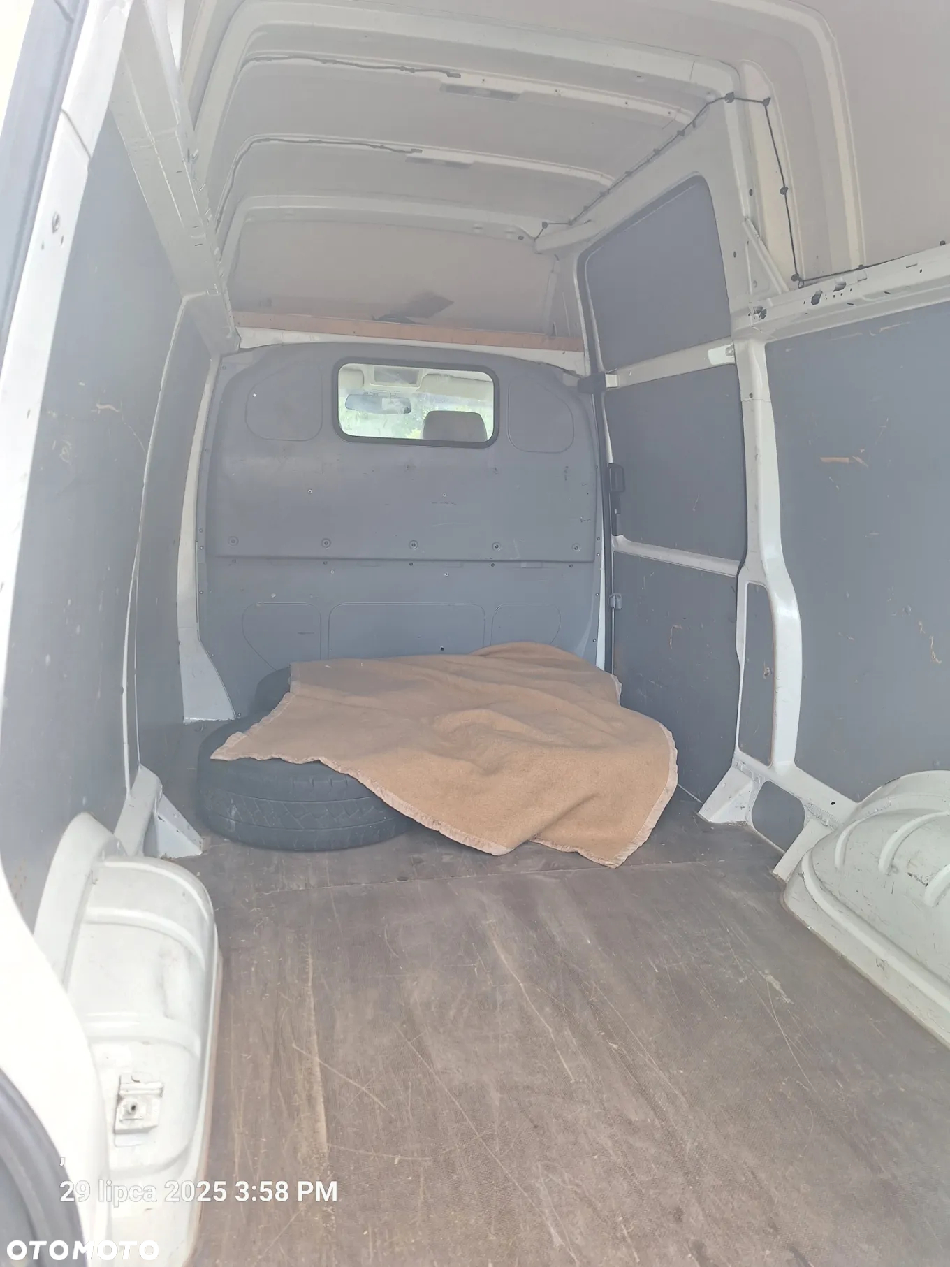 Volkswagen Transporter - 15