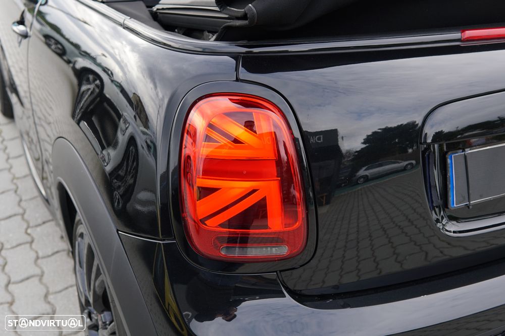MINI Cabrio John Cooper Works Auto Desportiva - 24