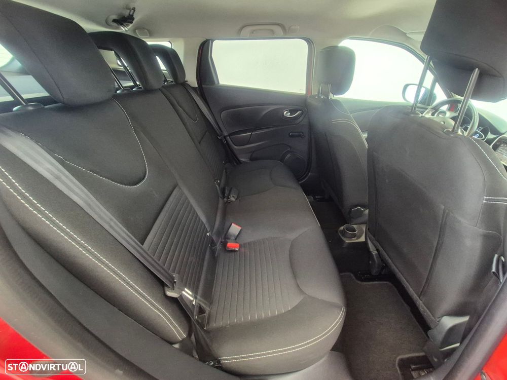 Renault Clio Sport Tourer 0.9 TCe Limited - 16