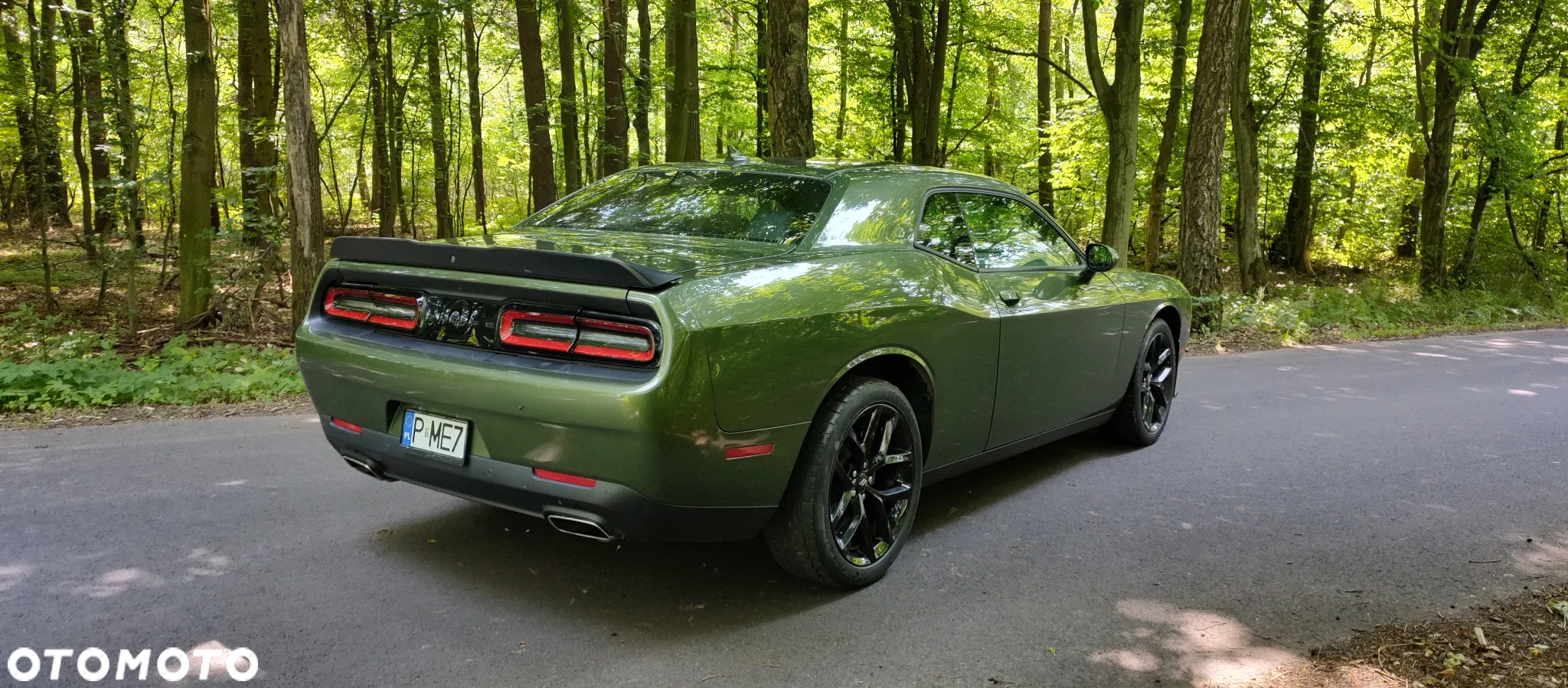 Dodge Challenger - 5