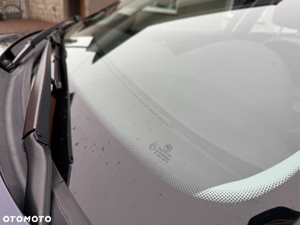 BMW Seria 3 ver-320i - 24