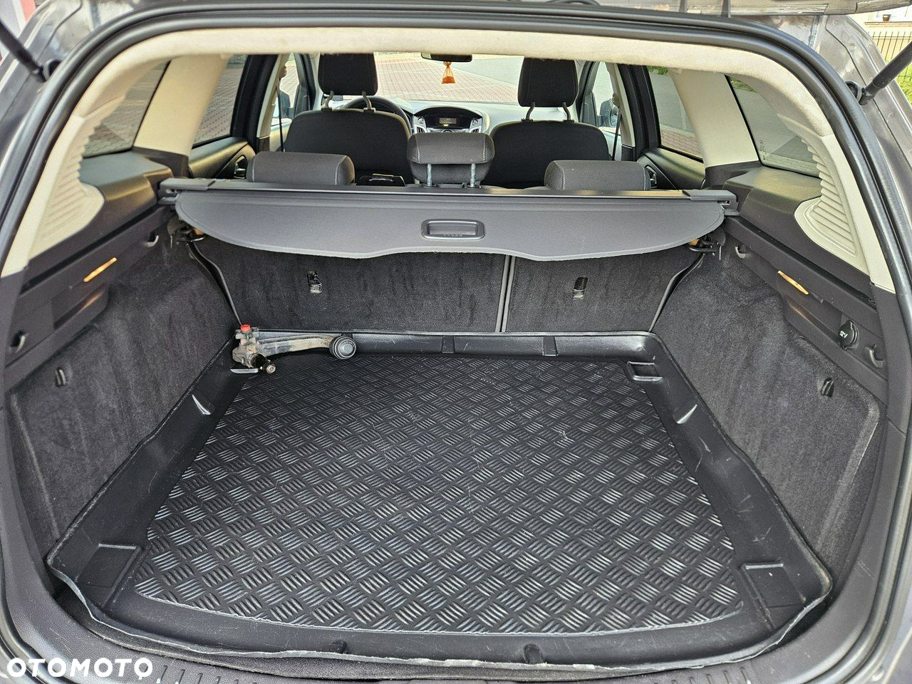 Ford Focus - 28