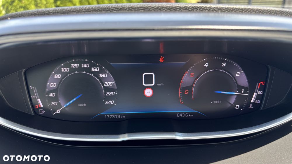 Peugeot 3008 BlueHDi 130 Stop & Start Active - 28