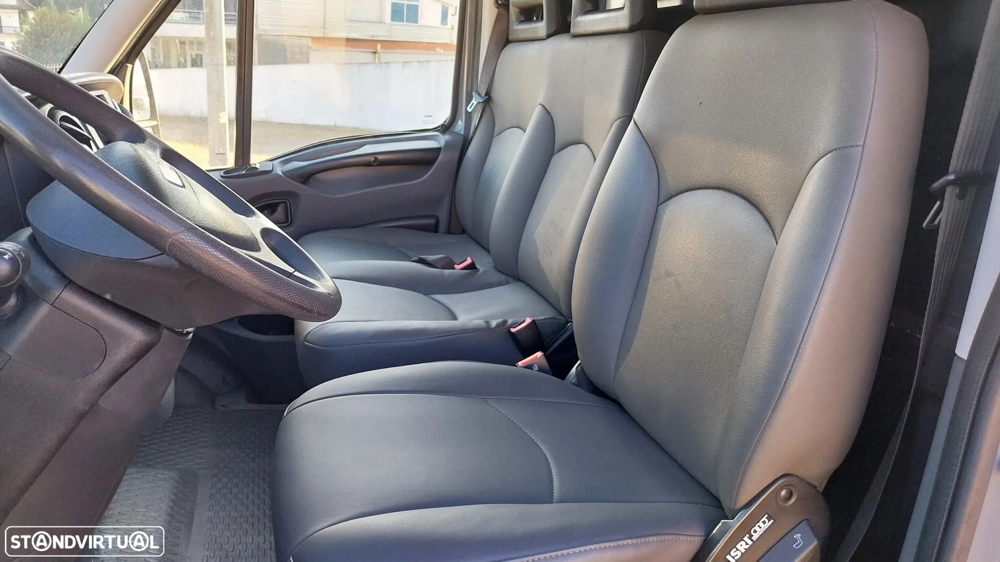 Iveco DAILY  35C17 RODADO DUPLO - 13