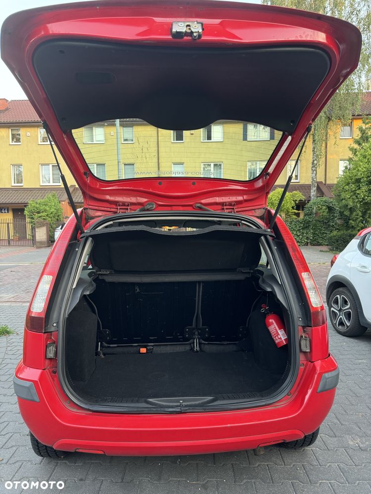 Ford Fusion 1.4 TDCI Ambiente - 35