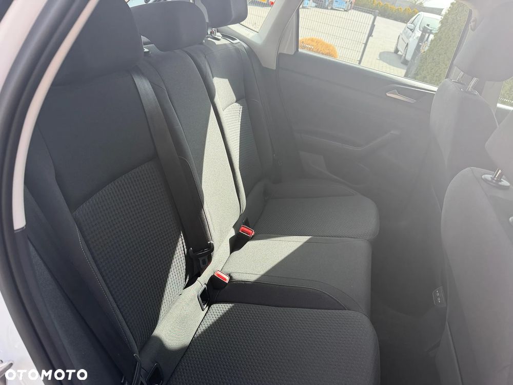Volkswagen Polo - 18