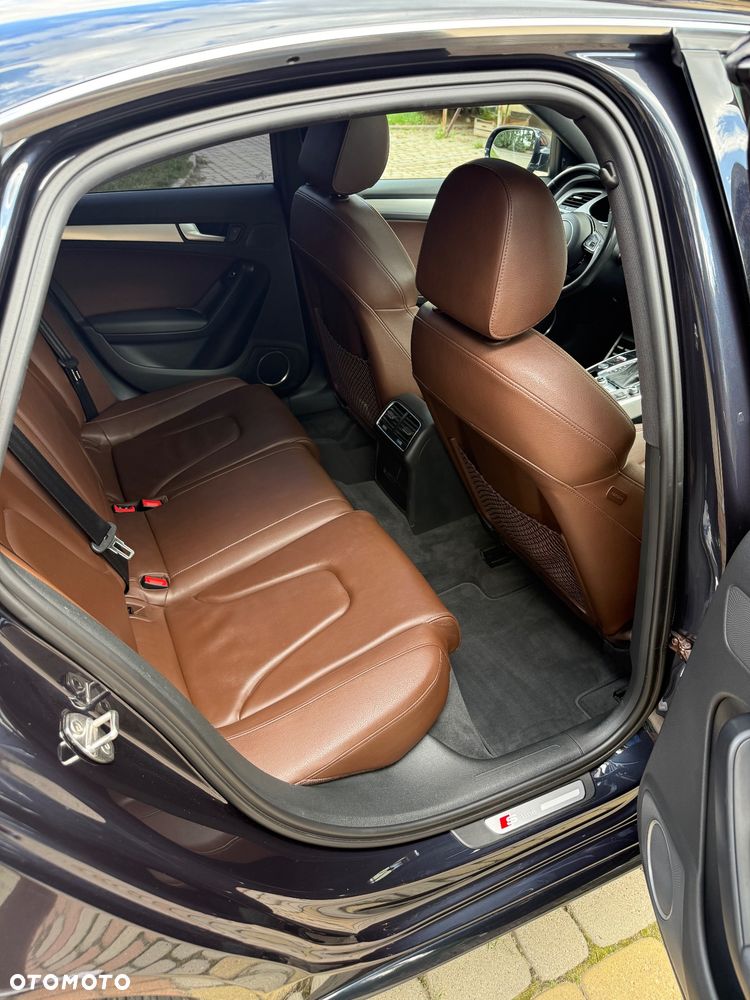 Audi A4 Limousine - 24