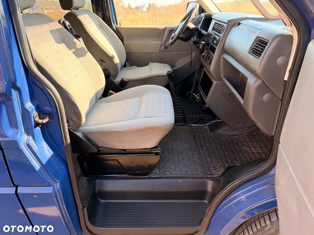 Volkswagen Transporter - 7