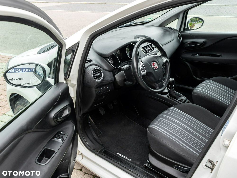 Fiat Grande Punto - 13