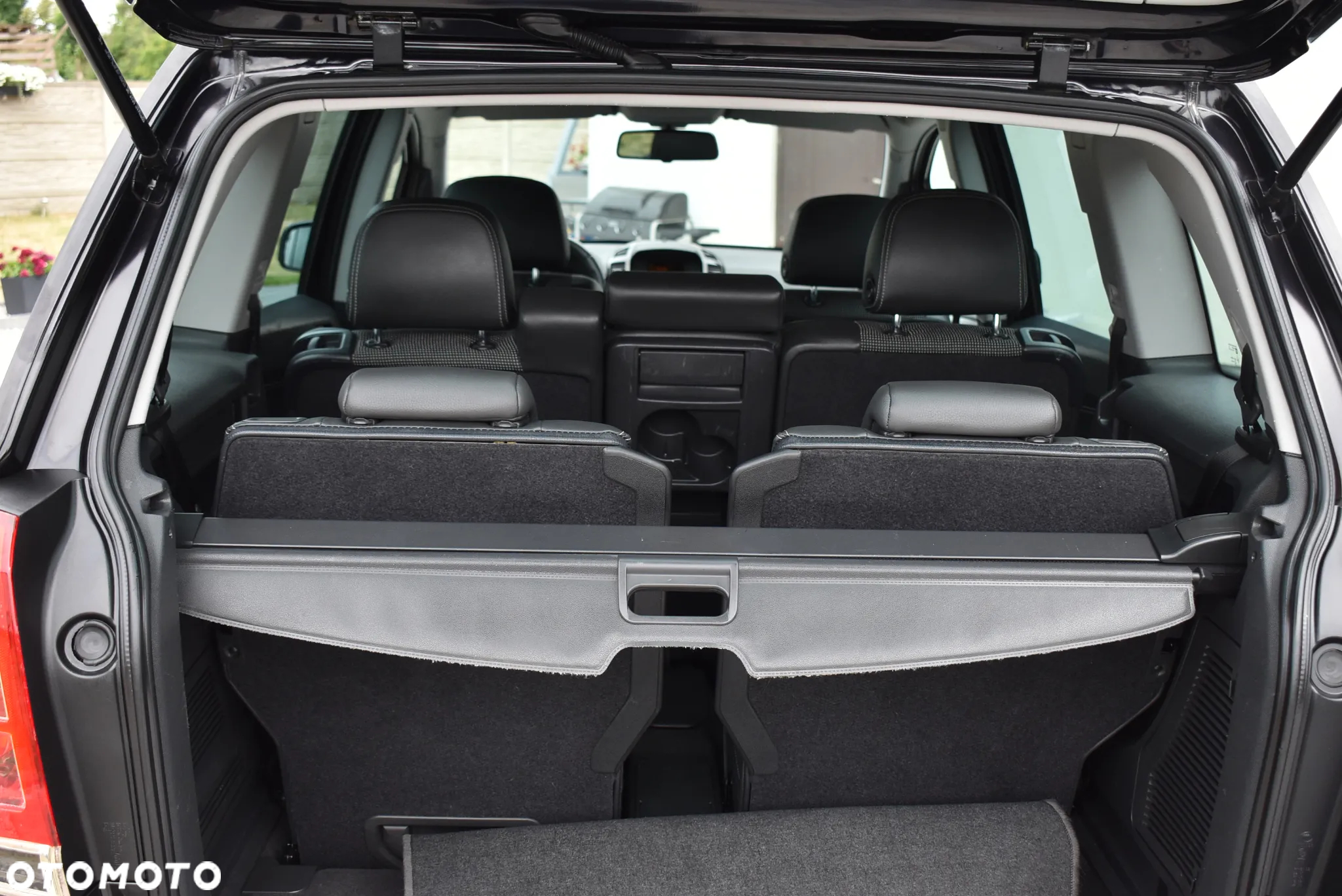 Opel Zafira - 27