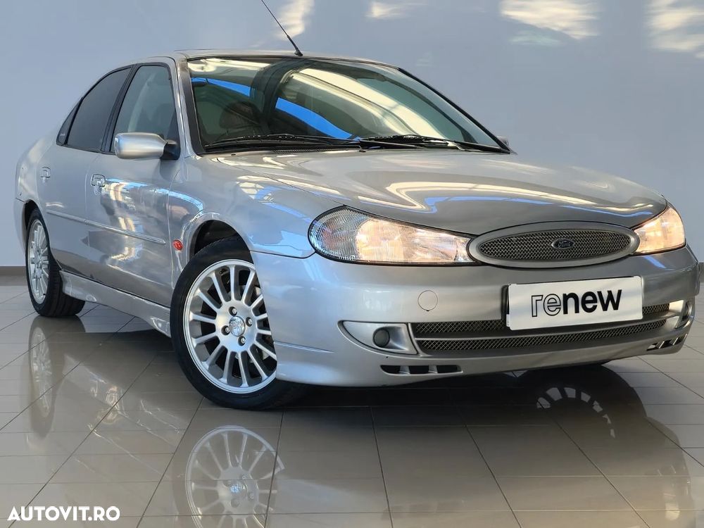 Ford Mondeo - 29