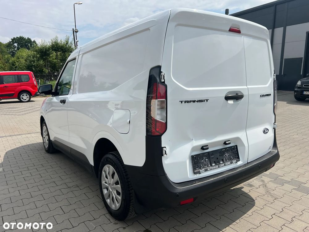 Ford Transit Courier - 7