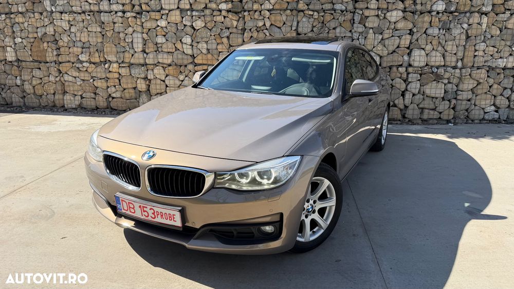BMW Seria 3 320d Aut. Sport Line - 9