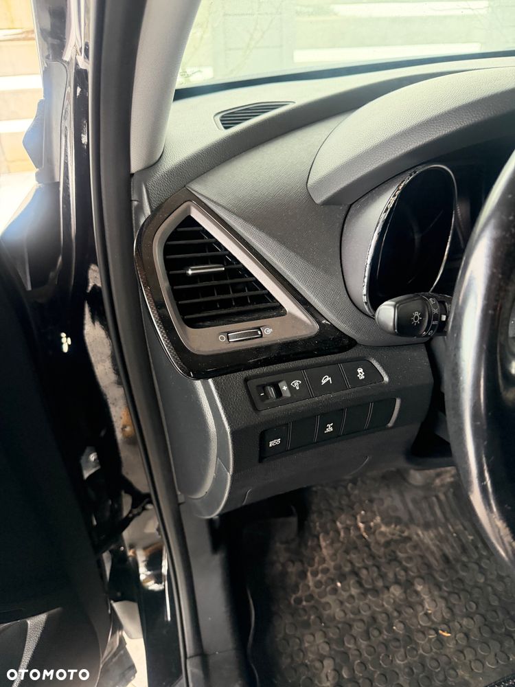 Hyundai Santa Fe 2.2 CRDI 4WD Automatik Style - 8