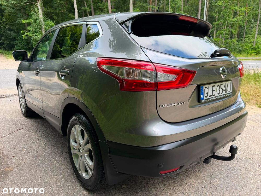 Nissan Qashqai 1.2 DIG-T N-Vision - 10