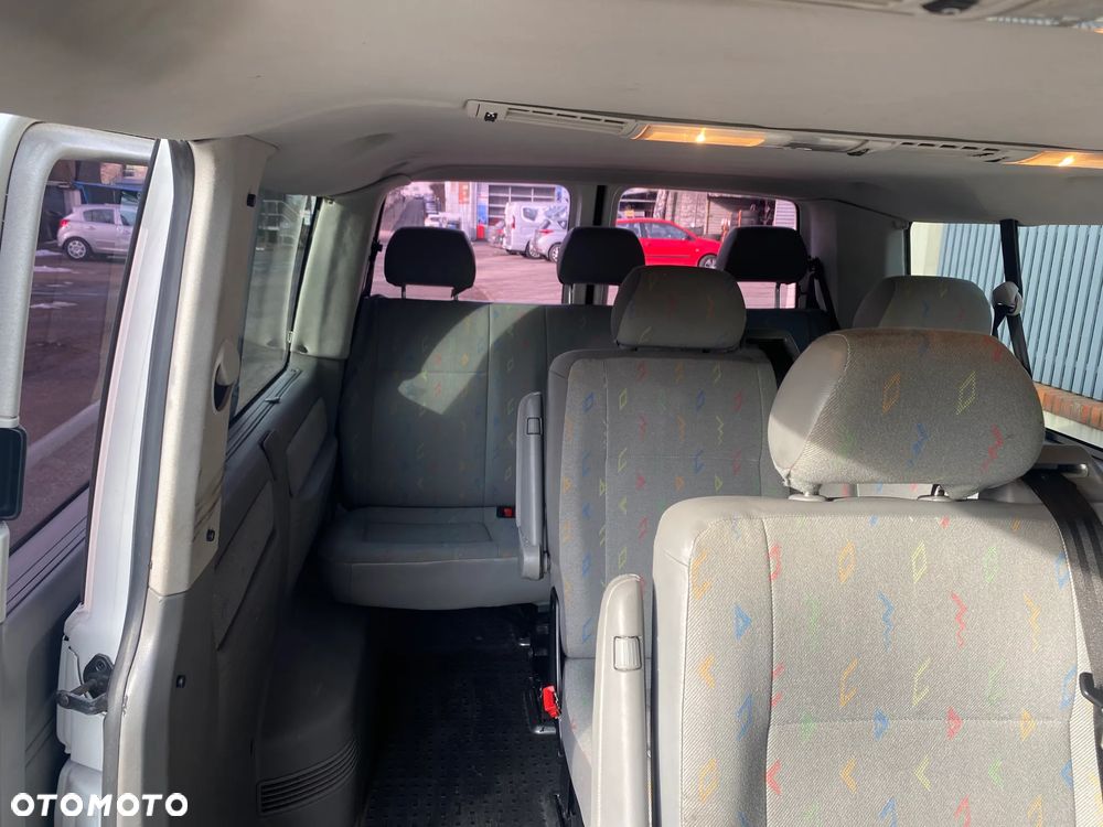 Volkswagen Transporter Caravelle Lang (7.Si.) - 15
