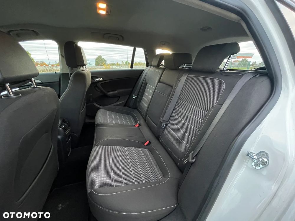 Opel Insignia 2.0 CDTI - 14