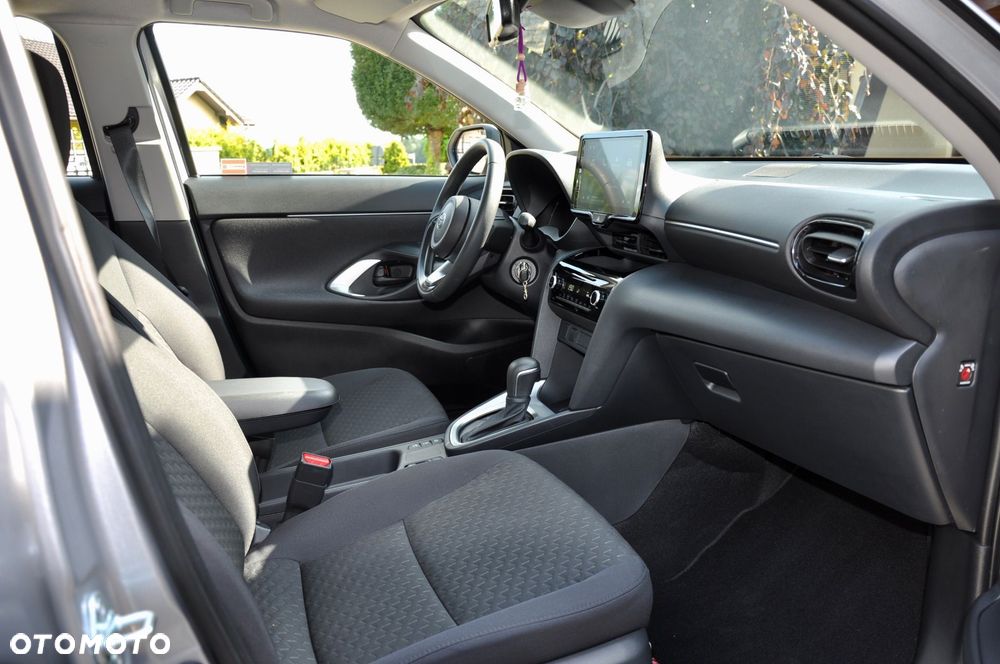 Toyota Yaris Cross Hybrid 1.5 Comfort - 16