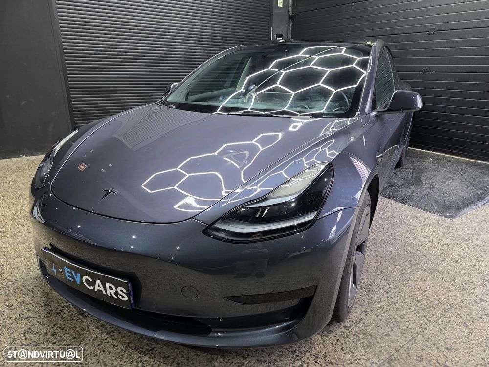 Tesla Model 3 Standard Range Plus RWD - 3