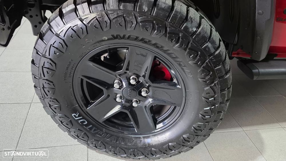 Jeep Gladiator 3.0 CRD Sport AT8 - 28