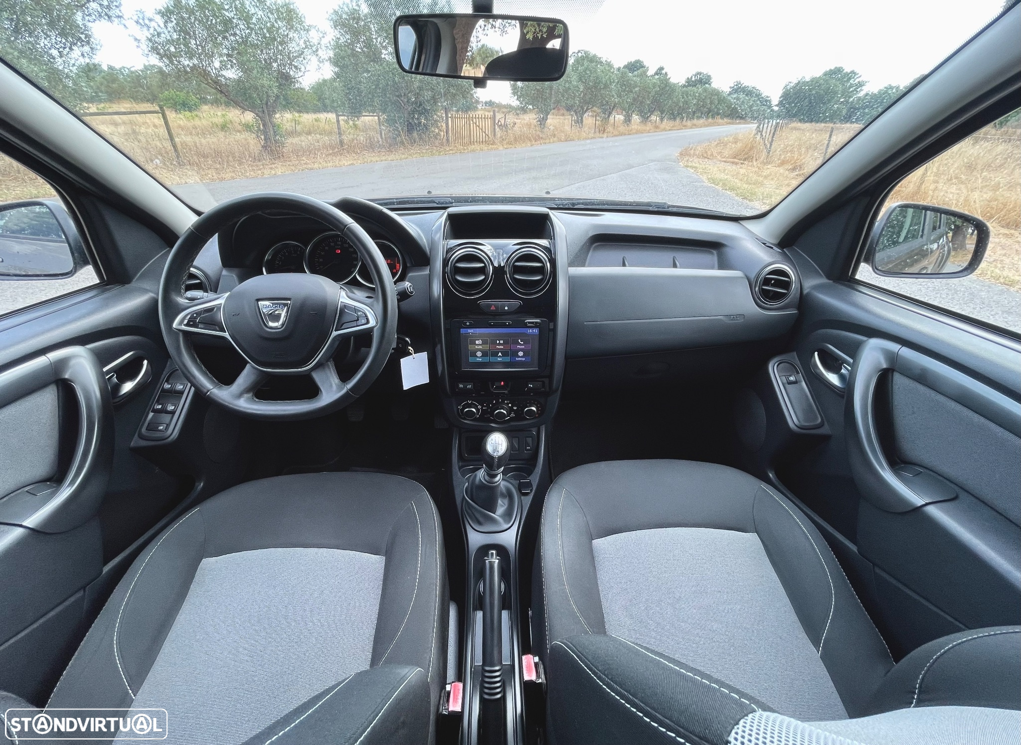 Dacia Duster 1.2 TCe Prestige - 11