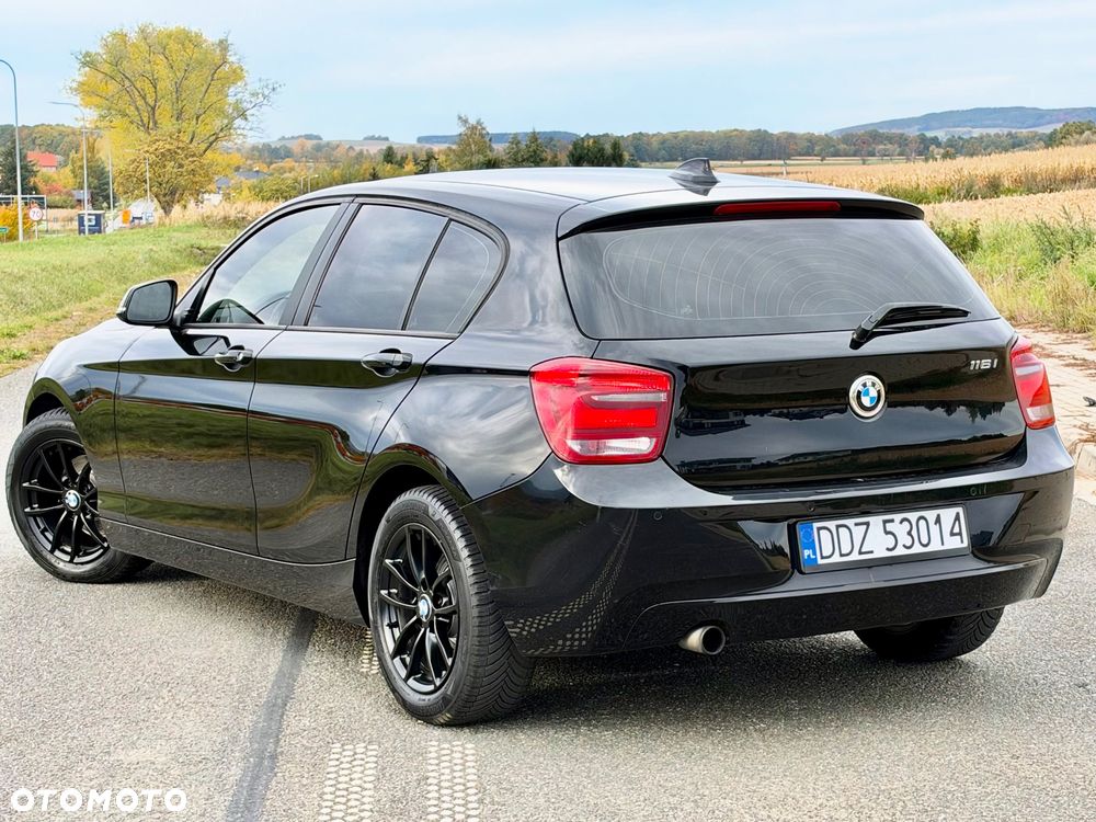 BMW Seria 1 116I 2013 photo 4
