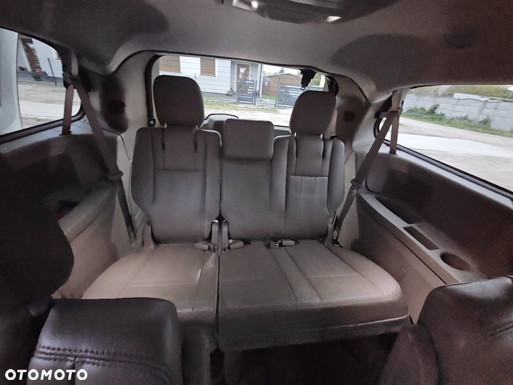Chrysler Town & Country 3.6 Touring - 6