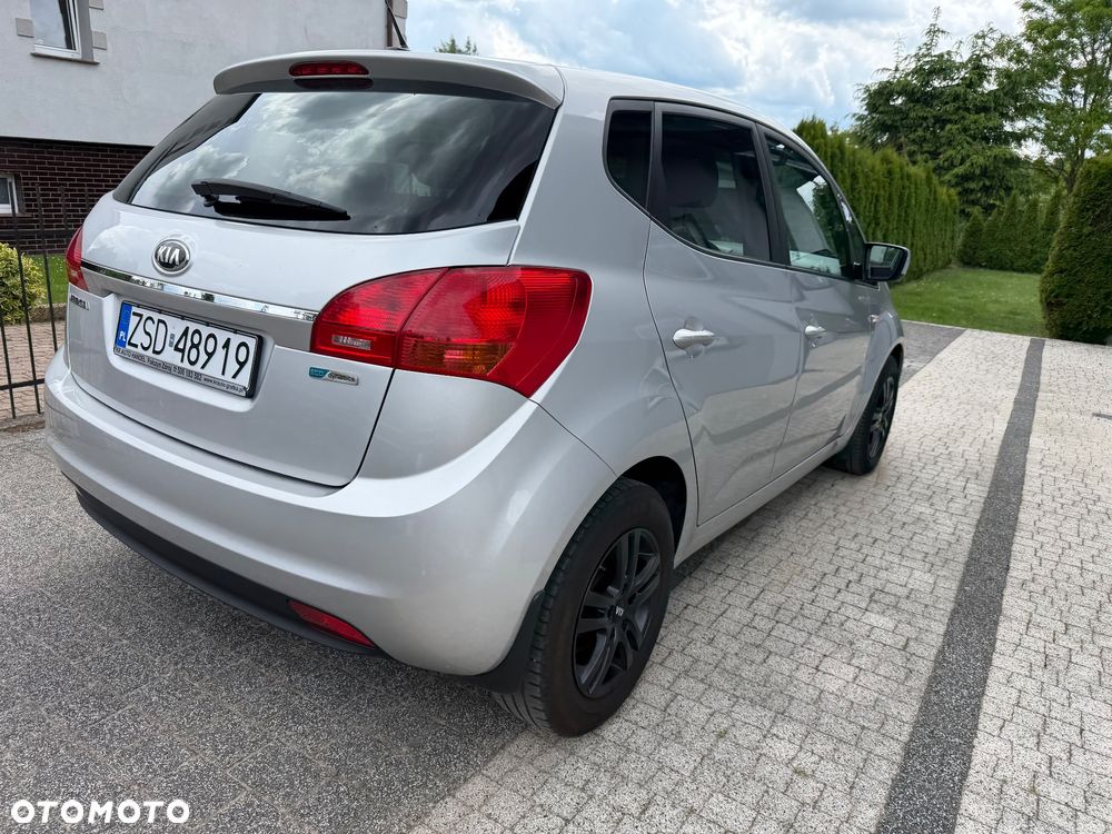 Kia Venga 1.6 CRDi 128 ISG Vision - 3
