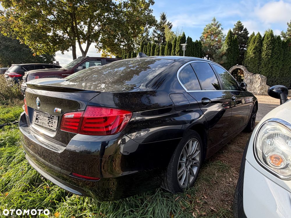 BMW 5 Series 2010 photo 3