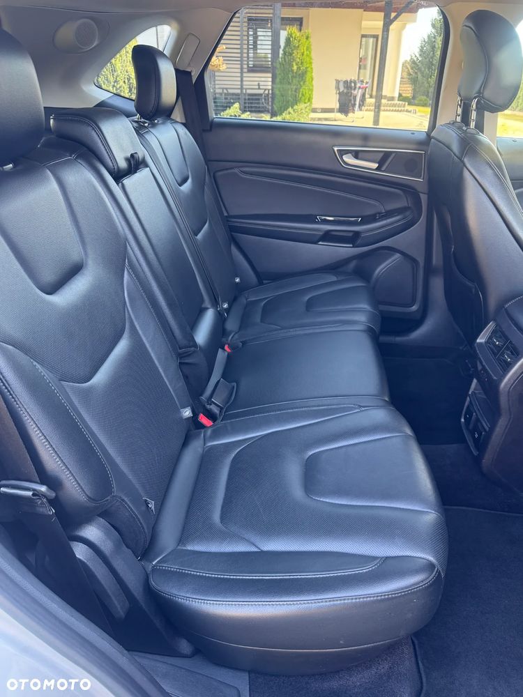 Ford Edge - 11