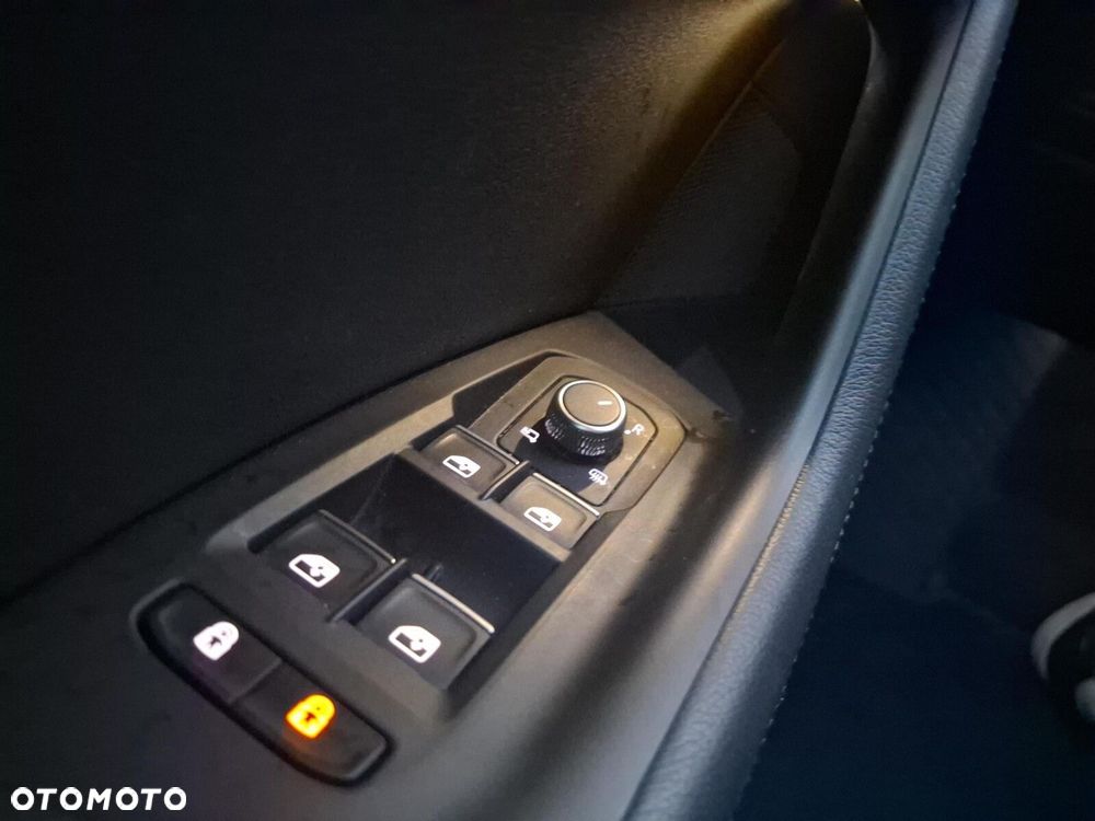 Volkswagen Touareg - 26