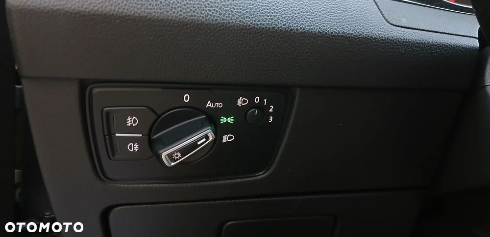 Volkswagen Passat - 27