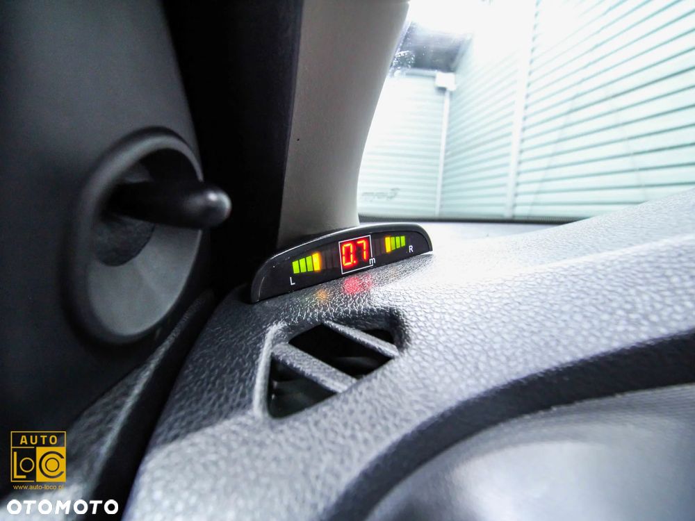 Dacia Sandero 1.2 16V Ambiance EU6 - 21