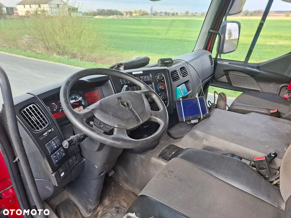 Renault D-Wide - 9