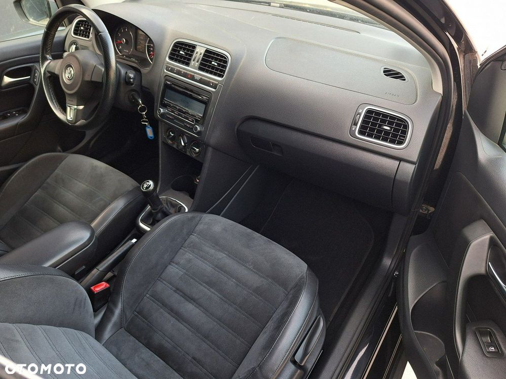 Volkswagen Polo Cross - 10