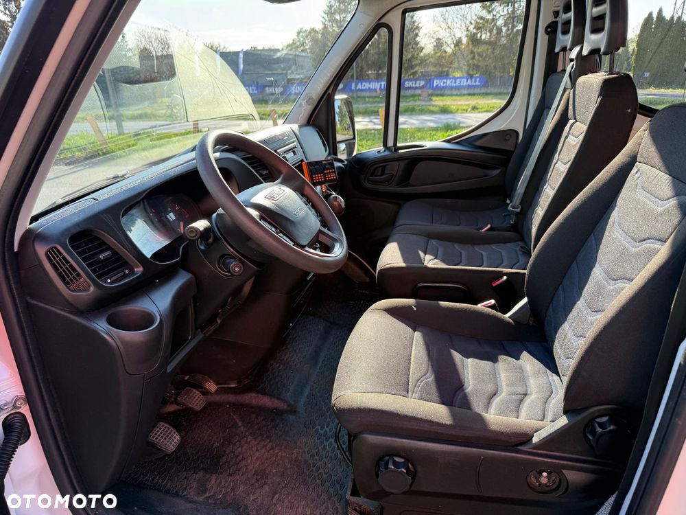 Iveco Daily 35S180,3.0 180KM, L3H2, Brygadówka 6os., Zadbany - 21