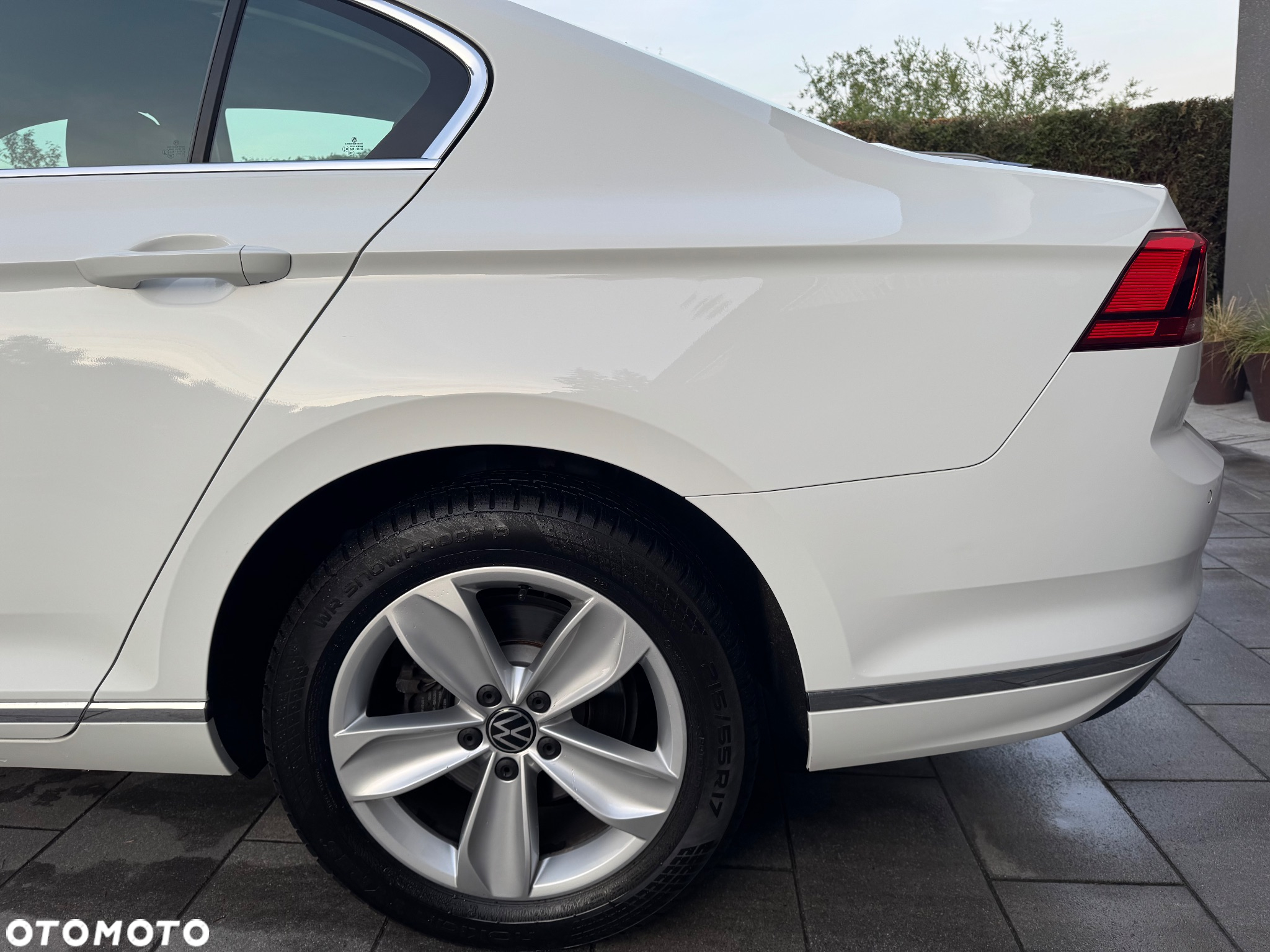 Volkswagen Passat 2.0 TSI Elegance DSG - 13