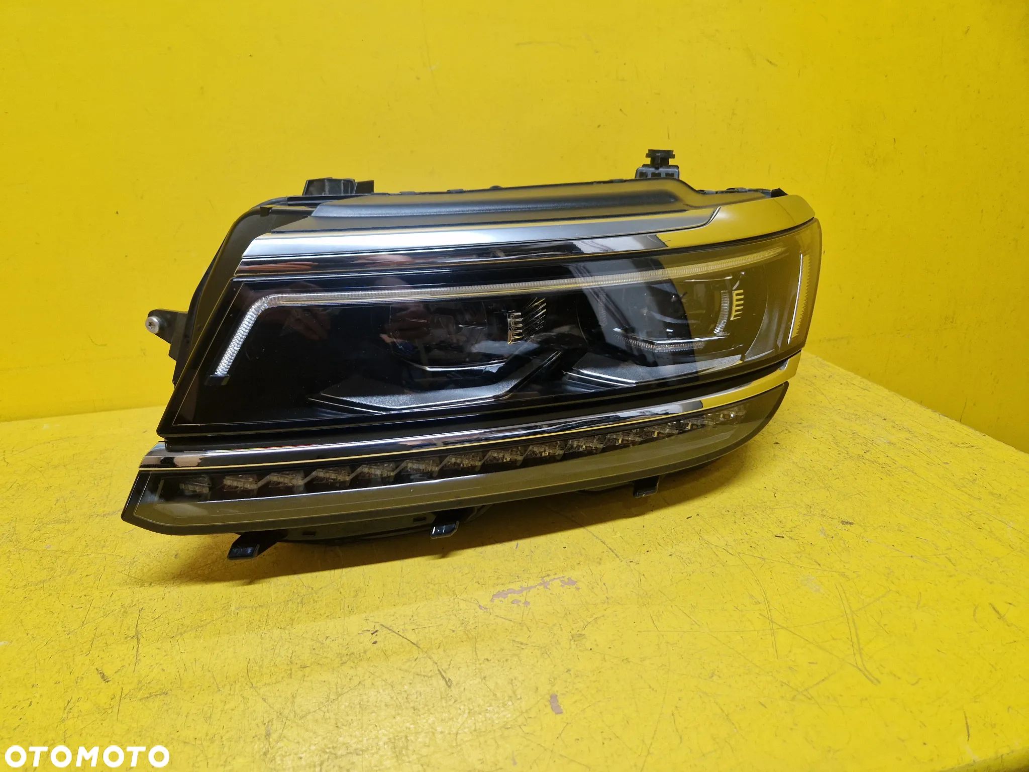 VW TIGUAN II LAMPA LEWA PRZOD FULL LED 5NB941081D - 1
