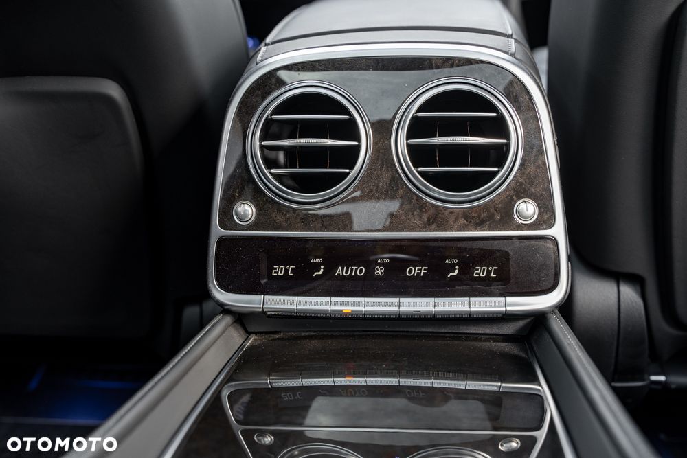 Mercedes-Benz Klasa S 63 AMG 4-Matic L - 32