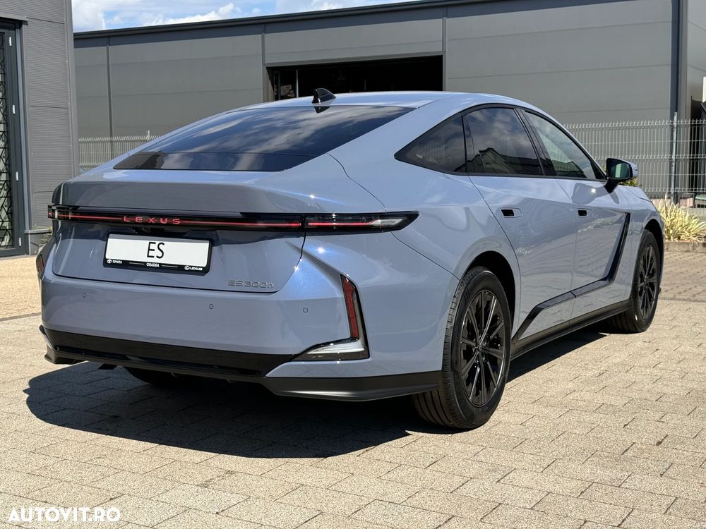 Lexus Seria ES 300h 2.5 FWD E-CVT Executive - 7