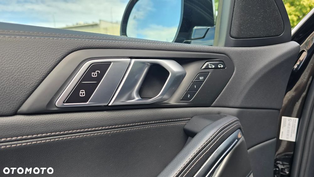 BMW X6 xDrive30d - 14