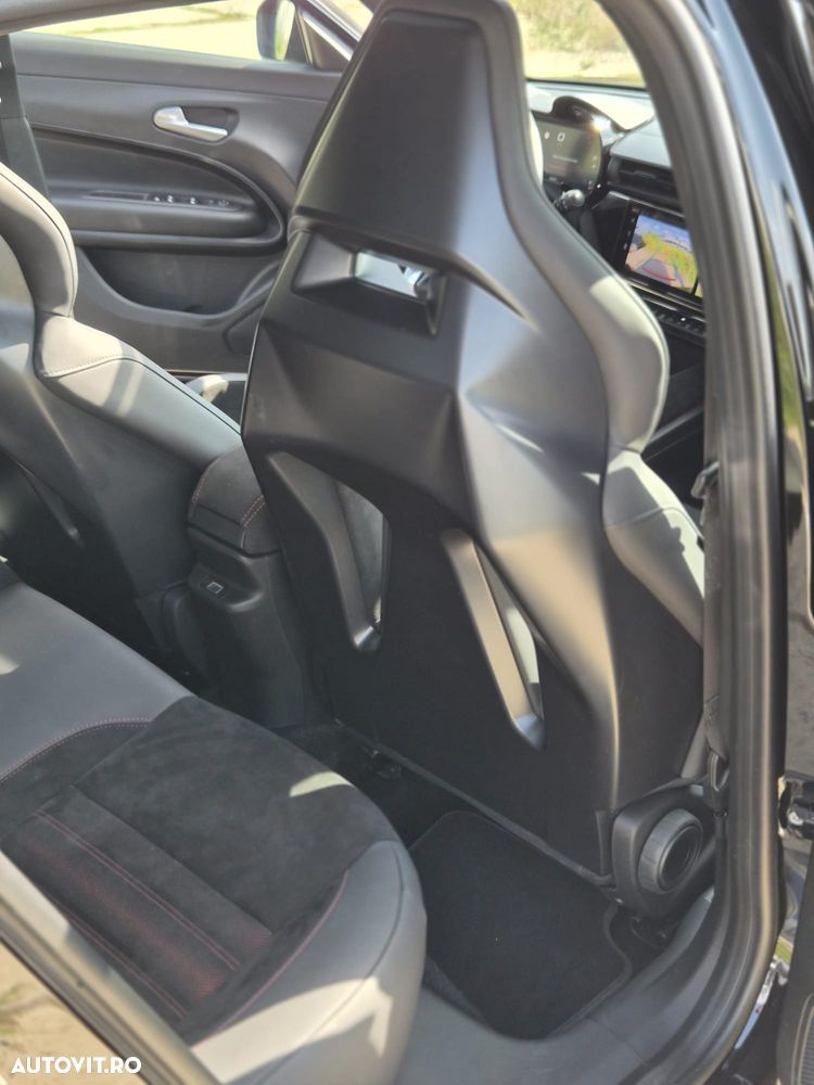 Alfa Romeo Junior 1.2 FWD eDCT6 MHEV Ibrida Speciale - 11