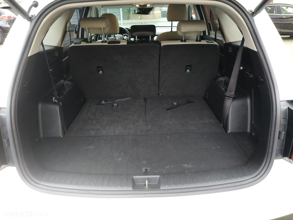 Kia Sorento 1.6 T-GDI HEV XL 4WD 7os - 17