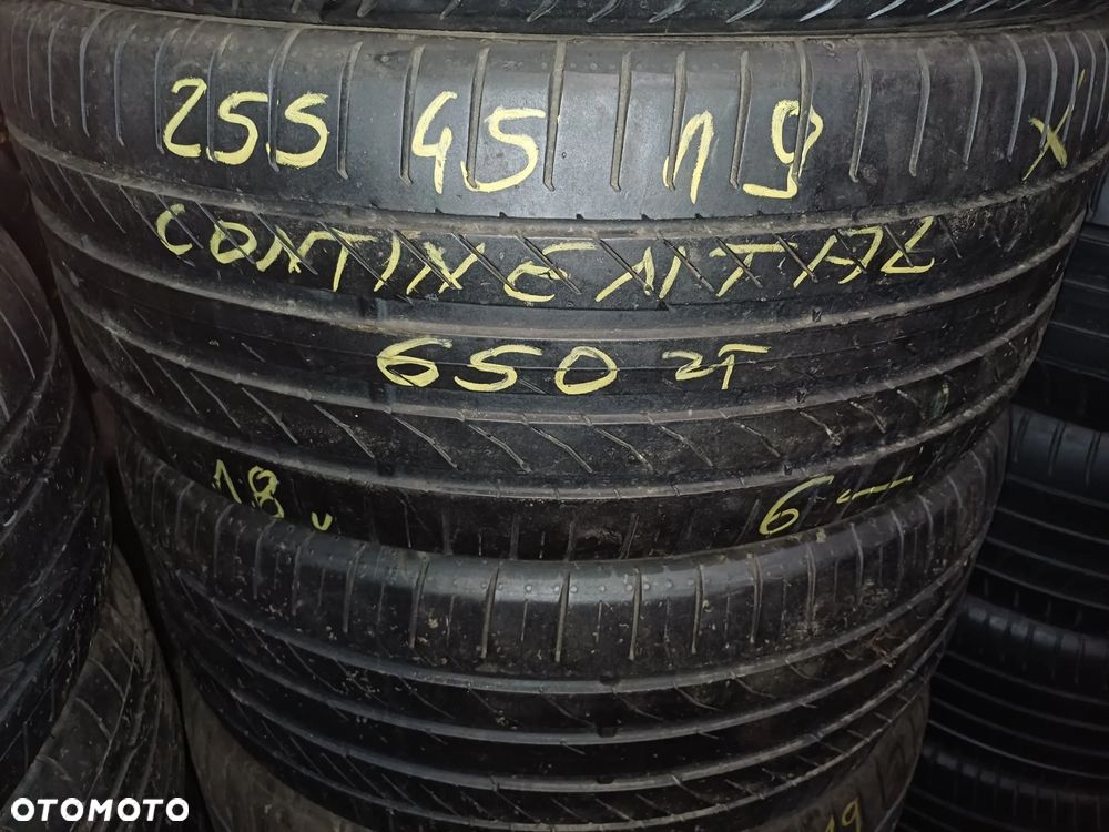 255/45/19 Continental - 1
