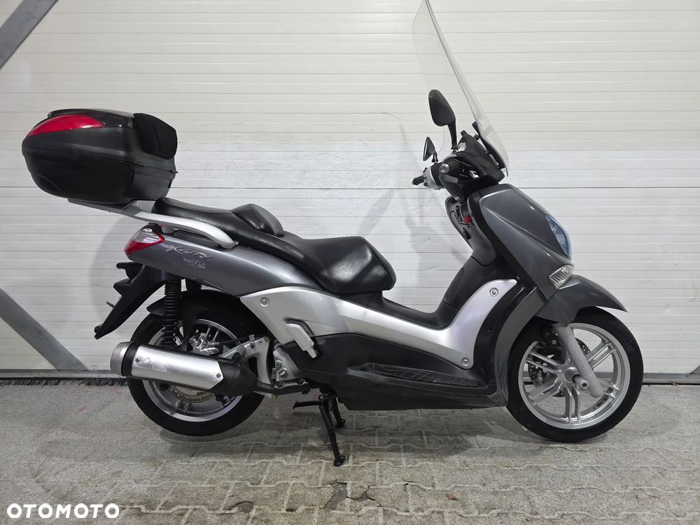 Yamaha X-max - 18
