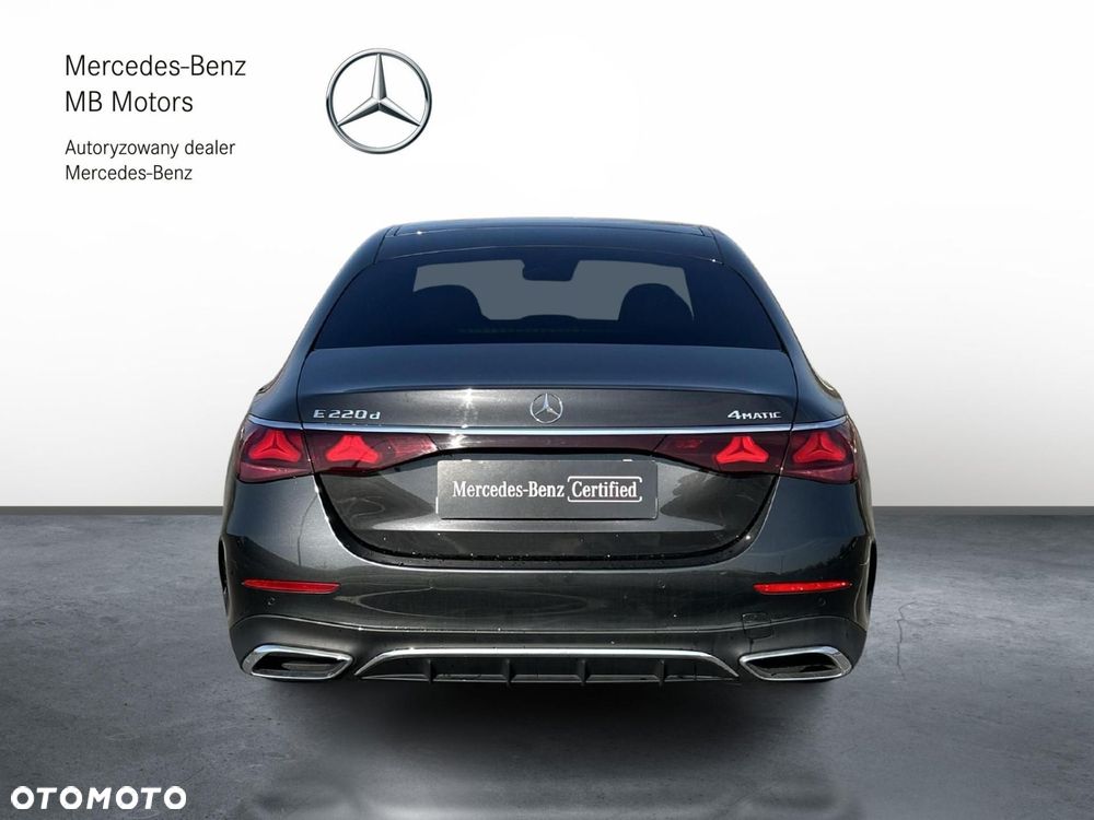 Mercedes-Benz Klasa E - 4