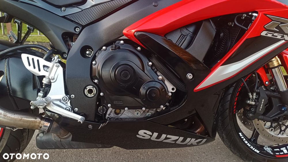 Suzuki GSX-R - 17