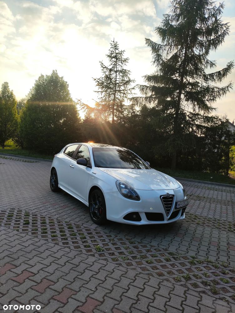 Alfa Romeo Giulietta 1.4 TB MultiAir Distinctive TCT - 11